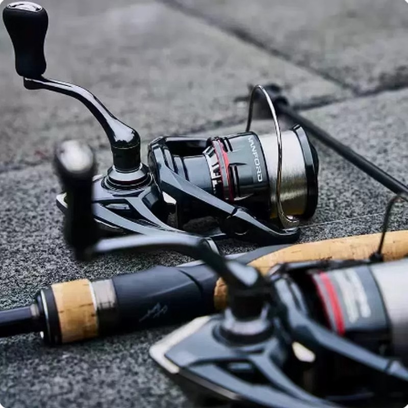 시마노 24 반포드 스피닝 낚시릴 6-9+1BB 최대  - Shimano Reel Stradic 리뷰 및 가격